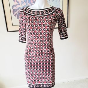 EUC Max Studio Small 1/4 Sleeve Dress